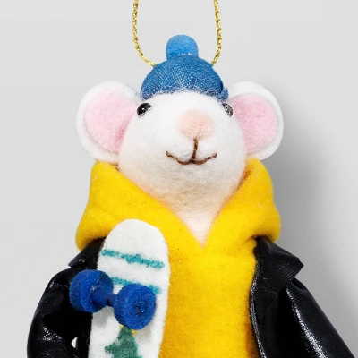 Christmas Felted Wool Skateboarder Mouse Ornament - Wondershop™ 2 Christmas Felted Wool Skateboarder Mouse Ornament - Wondershop™ - Image 2