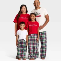 Men's "Cabin Crew" Short Sleeve Holiday Matching Family Pajama Shirt - Wondershop™ Red -Christmas Sale Store GUEST 98a69882 606c 4d3a 8a3e a9737ccc9a8e 2