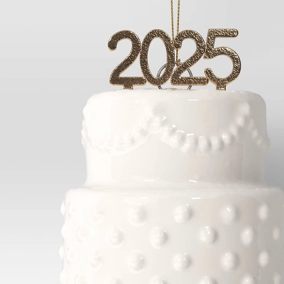 Christmas Ceramic Wedding Cake Ornament - Wondershop™ 2 Christmas Ceramic Wedding Cake Ornament - Wondershop™ - Image 2